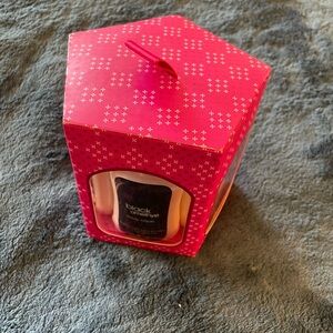 NWT Bath and body works, set of 5 body lotions total 10 oz or 2 FL OZ each